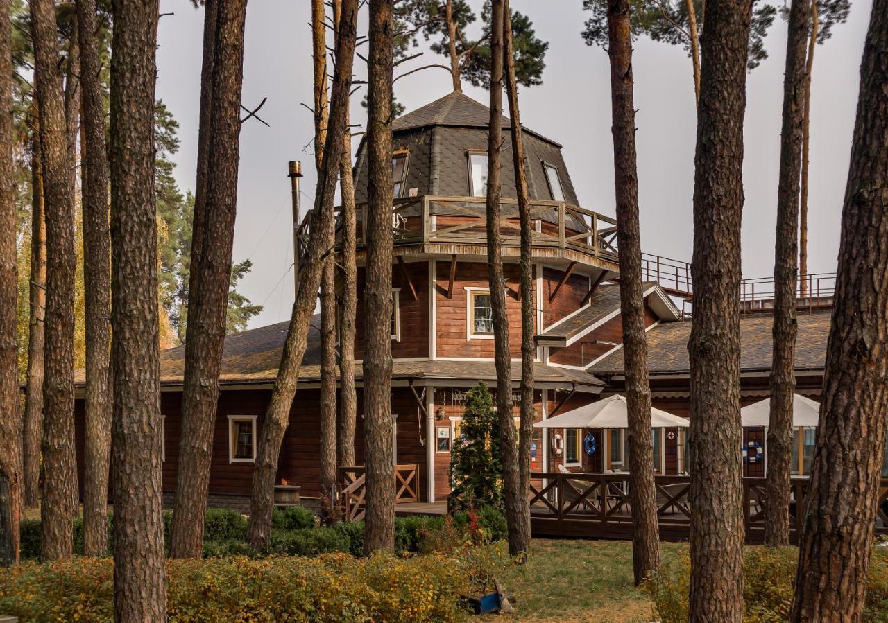 Holiday Hotel Glіbіvka Glebovka Exteriör bild