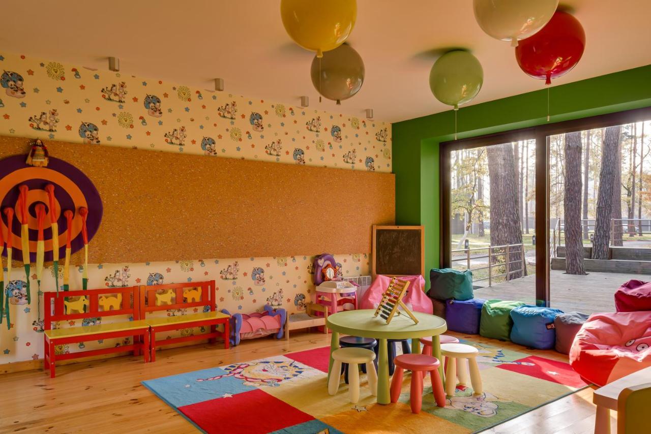 Holiday Hotel Glіbіvka Glebovka Exteriör bild